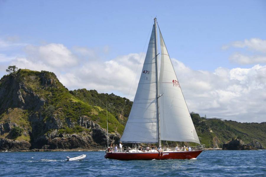 Sailing in the Bay of Islands